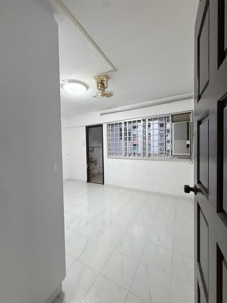 161 Yishun Street 11, 161 Yishun Street 11, Sembawang / Yishun, 3 Bedrooms, 1,302 sqft, HDB Flat For Sale, by Edwin Teo, 500284128 - PropertyGuru.com.sg