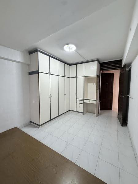 161 Yishun Street 11, 161 Yishun Street 11, Sembawang / Yishun, 3 Bedrooms, 1,302 sqft, HDB Flat For Sale, by Edwin Teo, 500284128 - PropertyGuru.com.sg