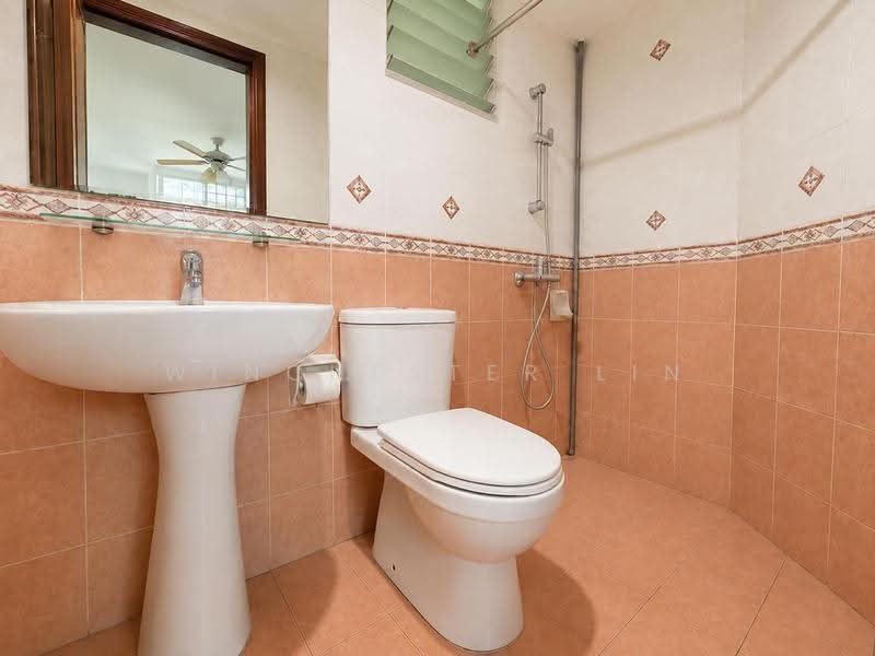 Maysprings, 2 Petir Road, Dairy Farm / Bukit Panjang / Choa Chu Kang, 2 Bedrooms, 904 sqft, Apartment For Sale, by Winchester Lin, 500284136 - Bathroom - PropertyGuru.com.sg