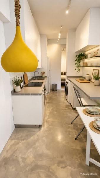 Hillcrest Arcadia, 253 Arcadia Road, Newton / Novena, 2 Bedrooms, 452 sqft, Condominium For Sale, by Luke Lim, 500284148 - Kitchen- Virtually staged - PropertyGuru.com.sg