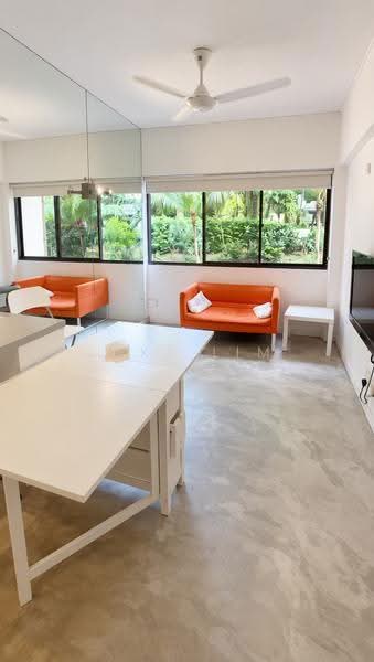 Hillcrest Arcadia, 253 Arcadia Road, Newton / Novena, 2 Bedrooms, 452 sqft, Condominium For Sale, by Luke Lim, 500284148 - Living Room - PropertyGuru.com.sg