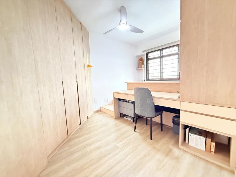656B Jurong West Street 61, 656B Jurong West Street 61, Boon Lay / Jurong / Tuas, 4 Bedrooms, 1,421 sqft, HDB Flat For Sale, by Jallen Huang, 500284152 - Study - PropertyGuru.com.sg