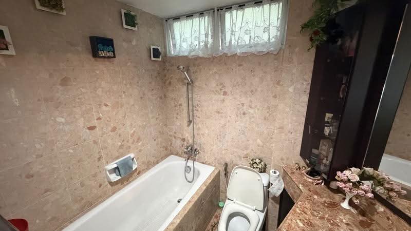 Sunrise Gardens, 51 Sunrise Gardens, Seletar / Yio Chu Kang, 1 Bedroom, 829 sqft, Condominium For Sale, by YAMAMOTO Jr LIM 林景漍, 500284163 - Bathroom - PropertyGuru.com.sg