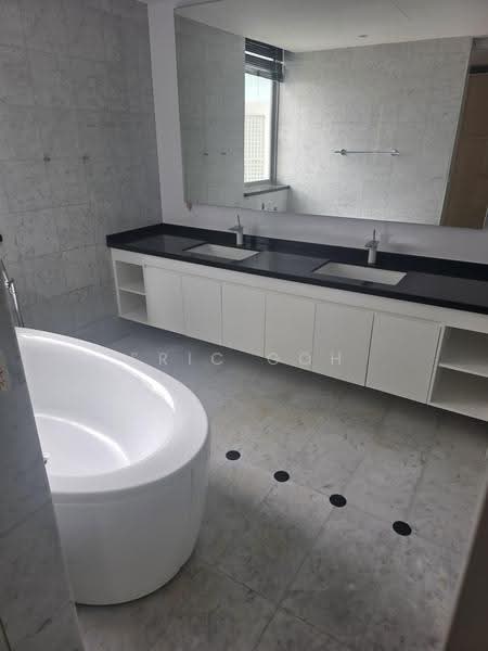 Draycott Eight, 4 Draycott Park, Tanglin / Holland / Bukit Timah, 4 Bedrooms, 2,896 sqft, Condominium For Rent, by Eric Goh, 500284185 - Bathroom - PropertyGuru.com.sg
