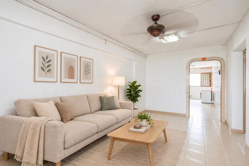 233 Bukit Batok East Avenue 5, 233 Bukit Batok East Avenue 5, Dairy Farm / Bukit Panjang / Choa Chu Kang, 2 Bedrooms, 721 sqft, HDB Flat For Sale, by KOH YONG JIAN, 500284204 - Living Room - PropertyGuru.com.sg