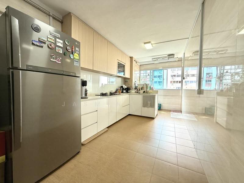632 Hougang Avenue 8, 632 Hougang Avenue 8, Hougang / Punggol / Sengkang, 3 Bedrooms, 958 sqft, HDB Flat For Sale, by Jasmine Teo, 500284211 - Kitchen - PropertyGuru.com.sg