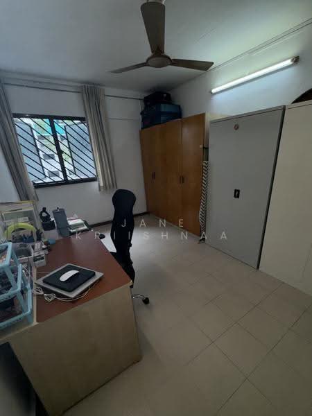 330 Jurong East Avenue 1, 330 Jurong East Avenue 1, Boon Lay / Jurong / Tuas, 3 Bedrooms, 1,109 sqft, HDB Flat For Sale, by Jane Kriishnaa, 500284226 - Study - PropertyGuru.com.sg