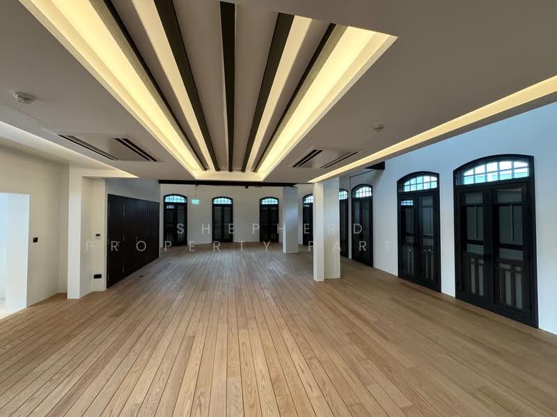 Premium Office with Mezzanine @ Keong Saik Shophouse, Keong Saik Road, Chinatown / Tanjong Pagar, 4,958 sqft, Office For Rent, by Shepherd Property Partners, 500284231 - Interior - CommercialGuru.com.sg