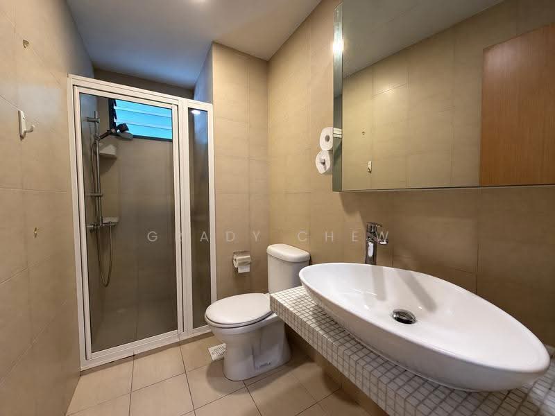 The Quintet, 44 Choa Chu Kang Street 64, Dairy Farm / Bukit Panjang / Choa Chu Kang, 3 Bedrooms, 1,292 sqft, Condominium For Sale, by Grady Chew, 500284246 - Bathroom - PropertyGuru.com.sg