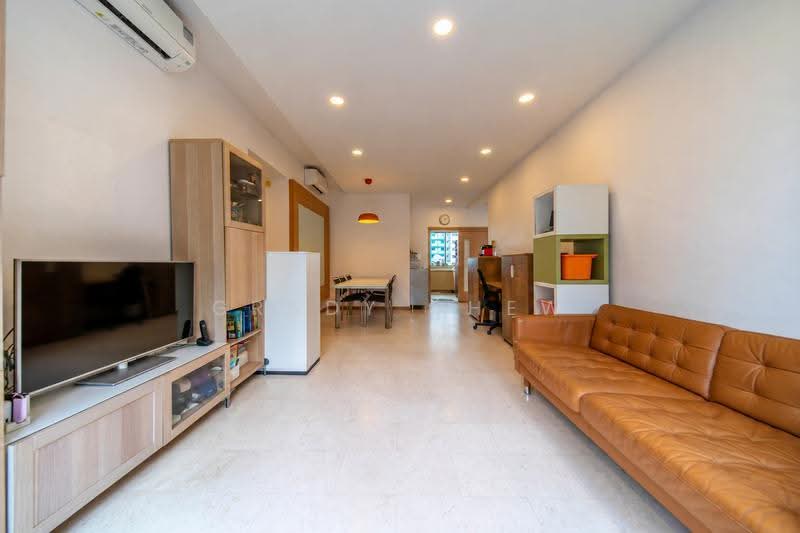 The Quintet, 44 Choa Chu Kang Street 64, Dairy Farm / Bukit Panjang / Choa Chu Kang, 3 Bedrooms, 1,292 sqft, Condominium For Sale, by Grady Chew, 500284246 - Living Room - PropertyGuru.com.sg