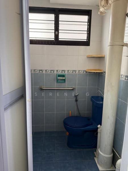 704 Yishun Avenue 5, 704 Yishun Avenue 5, Sembawang / Yishun, 2 Bedrooms, 732 sqft, HDB Flat For Sale, by Serene G, 500284259 - Bathroom - PropertyGuru.com.sg