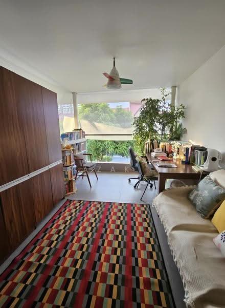Rare Freehold D15 Terrace | Renovated & Move-In Ready, Tembeling Road, East Coast / Marine Parade, 4 Bedrooms, 2,400 sqft, Terraced House For Sale, by Razak ., 500284261 - Study - PropertyGuru.com.sg