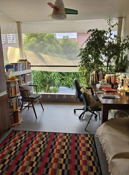 Rare Freehold D15 Terrace | Renovated & Move-In Ready, Tembeling Road, East Coast / Marine Parade, 4 Bedrooms, 2,400 sqft, Terraced House For Sale, by Razak ., 500284261 - Study - PropertyGuru.com.sg