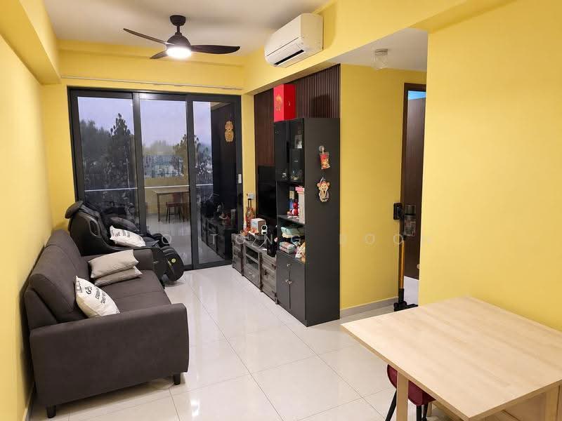 Parc Botannia, 18 Fernvale Street, Seletar / Yio Chu Kang, 3 Bedrooms, 775 sqft, Condominium For Sale, by Yeo Tong Boon, 500284285 - Living Room - PropertyGuru.com.sg