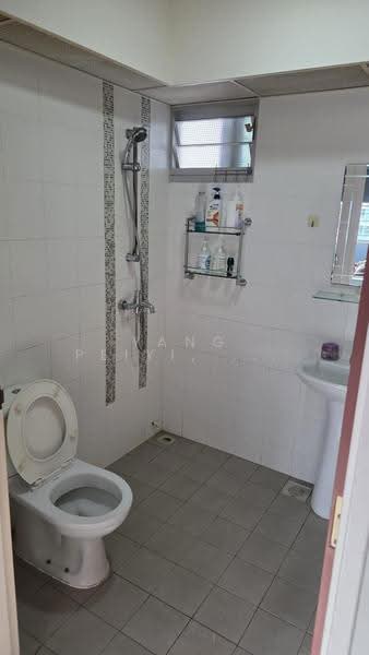 453 Yishun Street 41, 453 Yishun Street 41, Sembawang / Yishun, Room Rental, 100 sqft, HDB Flat For Rent, by Yang Peiyi, Sherry, 500284301 - Bathroom - PropertyGuru.com.sg