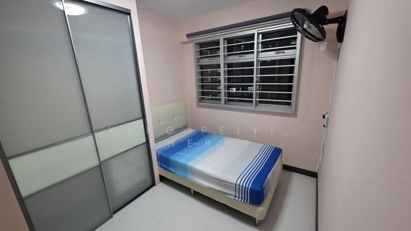 453 Yishun Street 41, 453 Yishun Street 41, Sembawang / Yishun, Room Rental, 100 sqft, HDB Flat For Rent, by Yang Peiyi, Sherry, 500284301 - Bedroom - PropertyGuru.com.sg