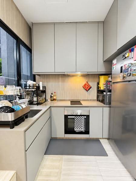 Kandis Residence, 2 Kandis Link, Sembawang / Yishun, 2 Bedrooms, 807 sqft, Condominium For Sale, by Shawn Koh, 500284317 - Kitchen - PropertyGuru.com.sg
