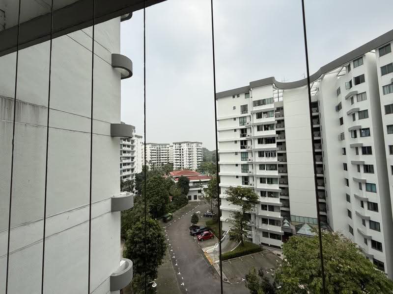 Orchid Park Condominium, 81 Yishun Street 81, Sembawang / Yishun, 3 Bedrooms, 1,141 sqft, Condominium For Rent, by James Lee, 500284323 - Exterior - PropertyGuru.com.sg