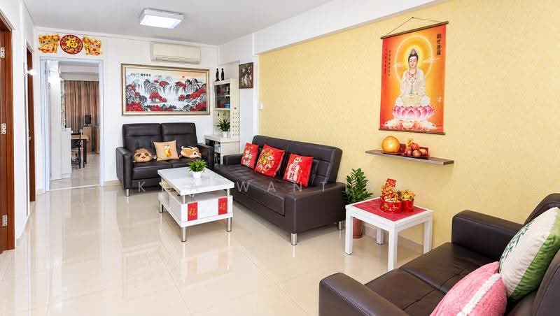 28 Hoy Fatt Road, 28 Hoy Fatt Road, Alexandra / Commonwealth, 3 Bedrooms, 646 sqft, HDB Flat For Sale, by Kua WanTing, 500284335 - Living Room - PropertyGuru.com.sg