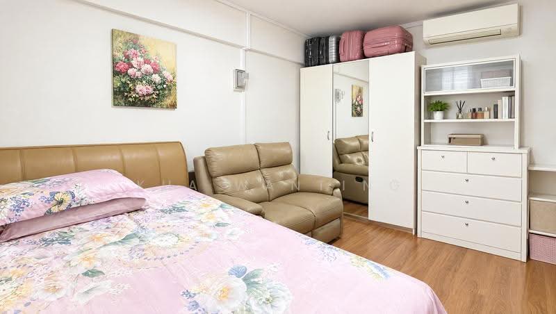 28 Hoy Fatt Road, 28 Hoy Fatt Road, Alexandra / Commonwealth, 3 Bedrooms, 646 sqft, HDB Flat For Sale, by Kua WanTing, 500284335 - Bedroom - PropertyGuru.com.sg