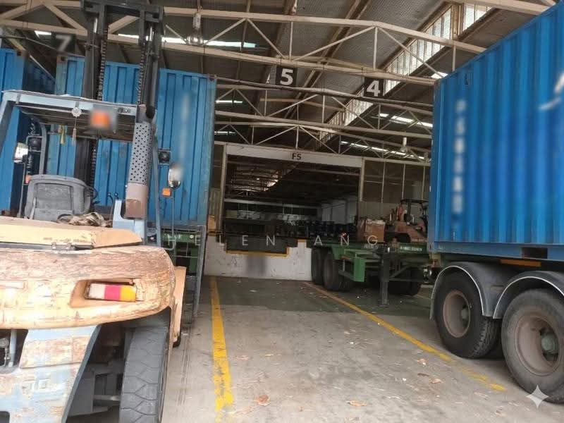 Single-storey B2 Factory/ Warehouse for Sale, Boon Lay / Jurong / Tuas, 93,900 sqft, Factory / Workshop (B2) For Sale, by Helen Ang, 500284340 - CommercialGuru.com.sg