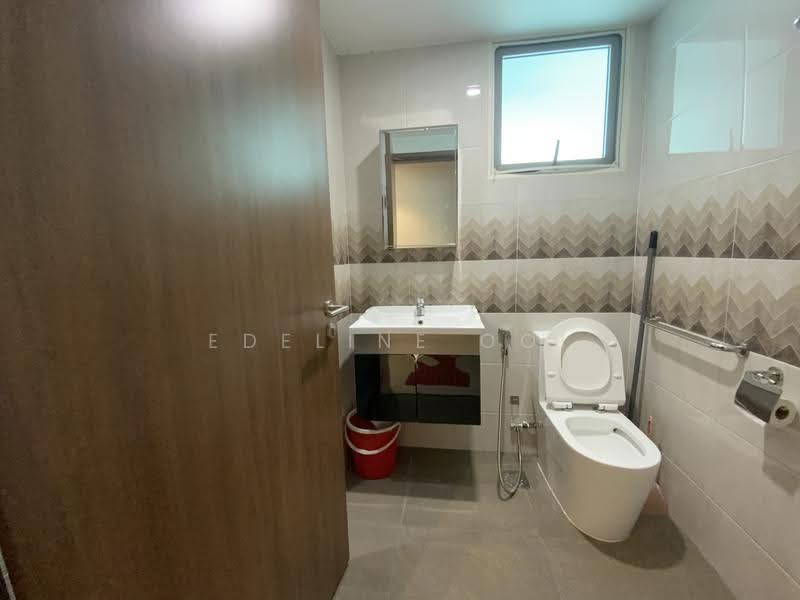 1 Canberra, 15 Canberra Drive, Sembawang / Yishun, 3 Bedrooms, 1,044 sqft, Condominium For Rent, by Edeline Ooi, 500284344 - Bathroom - PropertyGuru.com.sg