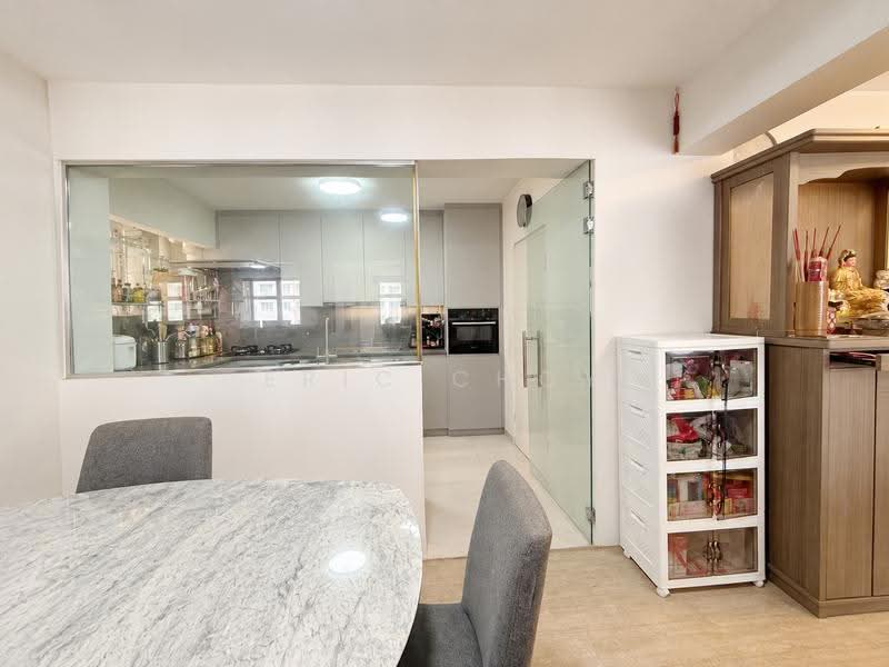 229B Sumang Lane, 229B Sumang Lane, Hougang / Punggol / Sengkang, 3 Bedrooms, 1,001 sqft, HDB Flat For Sale, by Eric Choy, 500284348 - Kitchen - PropertyGuru.com.sg