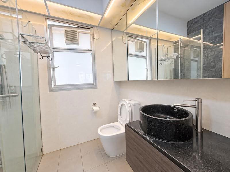 229B Sumang Lane, 229B Sumang Lane, Hougang / Punggol / Sengkang, 3 Bedrooms, 1,001 sqft, HDB Flat For Sale, by Eric Choy, 500284348 - Bathroom - PropertyGuru.com.sg