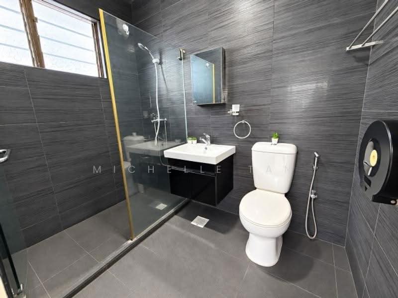 Laguna Park, 5000A Marine Parade Road, East Coast / Marine Parade, 3 Bedrooms, 1,453 sqft, Apartment For Sale, by Michelle Tan, 500284354 - PropertyGuru.com.sg