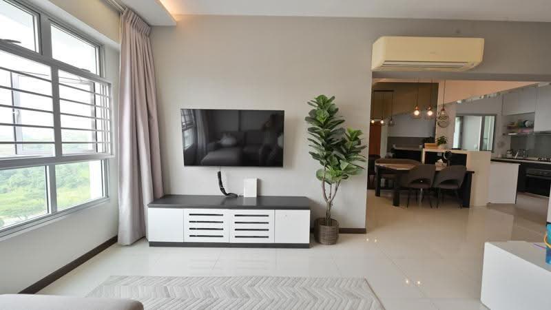 449A Bukit Batok West Avenue 9, 449A Bukit Batok West Avenue 9, Dairy Farm / Bukit Panjang / Choa Chu Kang, 3 Bedrooms, 1,001 sqft, HDB Flat For Sale, by Sufy B., 500284356 - Living Room - PropertyGuru.com.sg