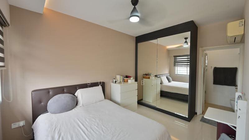449A Bukit Batok West Avenue 9, 449A Bukit Batok West Avenue 9, Dairy Farm / Bukit Panjang / Choa Chu Kang, 3 Bedrooms, 1,001 sqft, HDB Flat For Sale, by Sufy B., 500284356 - Master Bedroom - PropertyGuru.com.sg