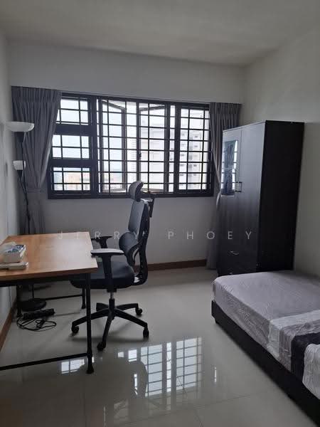 29 Ghim Moh Link, 29 Ghim Moh Link, Tanglin / Holland / Bukit Timah, Room Rental, 129 sqft, HDB Flat For Rent, by Jerry Phoey, 500284366 - Bedroom - PropertyGuru.com.sg