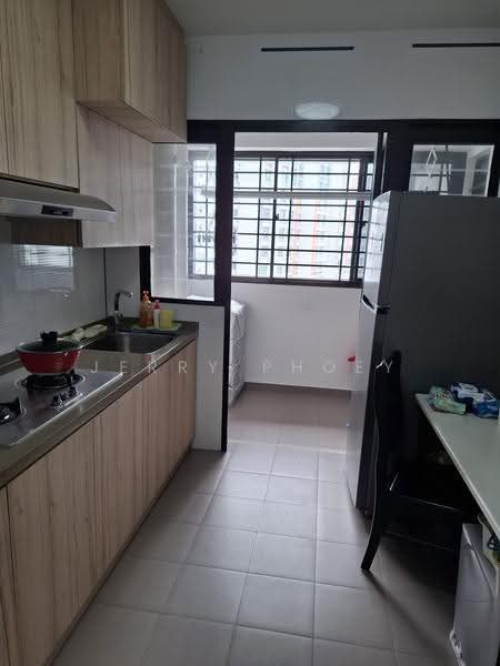 29 Ghim Moh Link, 29 Ghim Moh Link, Tanglin / Holland / Bukit Timah, Room Rental, 129 sqft, HDB Flat For Rent, by Jerry Phoey, 500284366 - Kitchen - PropertyGuru.com.sg