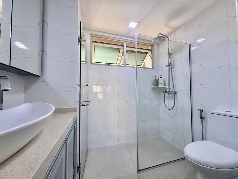 The Gardens at Bishan, 1 Sin Min Walk, Ang Mo Kio / Bishan / Thomson, 3 Bedrooms, 1,227 sqft, Condominium For Sale, by Joyce Lau, 500284368 - Bathroom - PropertyGuru.com.sg