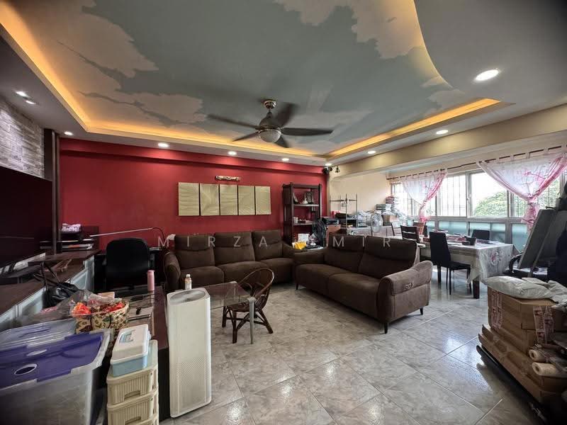 606 Senja Road, 606 Senja Road, Dairy Farm / Bukit Panjang / Choa Chu Kang, 3 Bedrooms, 1,302 sqft, HDB Flat For Sale, by Mirza Amir, 500284377 - Living Room - PropertyGuru.com.sg
