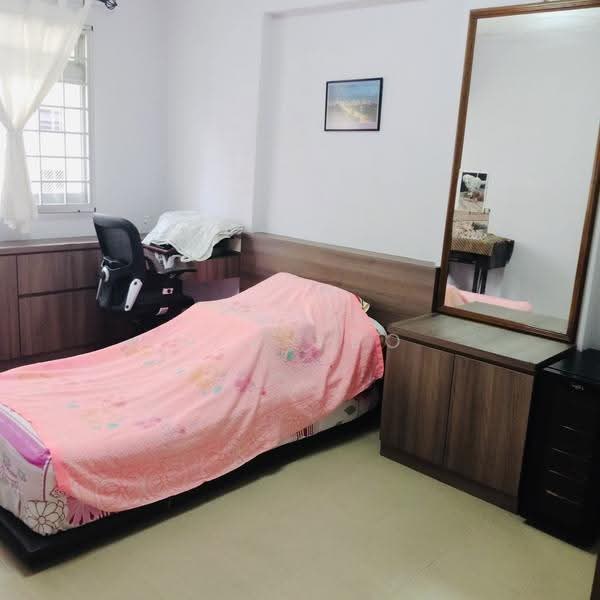 274 Choa Chu Kang Avenue 2, 274 Choa Chu Kang Avenue 2, Dairy Farm / Bukit Panjang / Choa Chu Kang, Room Rental, 150 sqft, HDB Flat For Rent, by R Z Yeo, 500284384 - Bedroom - PropertyGuru.com.sg