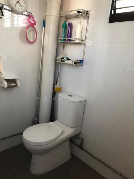 774 Yishun Avenue 3, 774 Yishun Avenue 3, Sembawang / Yishun, 3 Bedrooms, 958 sqft, HDB Flat For Rent, by Dave Tan, 500284395 - Bathroom - PropertyGuru.com.sg