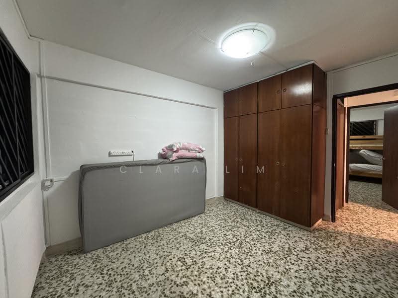 329 Clementi Avenue 2, 329 Clementi Avenue 2, Buona Vista / West Coast / Clementi New Town, 2 Bedrooms, 721 sqft, HDB Flat For Rent, by Clara Lim, 500284431 - Bedroom - PropertyGuru.com.sg
