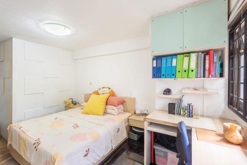 107 Jurong East Street 13, 107 Jurong East Street 13, Boon Lay / Jurong / Tuas, 4 Bedrooms, 1,743 sqft, HDB Flat For Sale, by Vincent Lam, 500284440 - Bedroom - PropertyGuru.com.sg