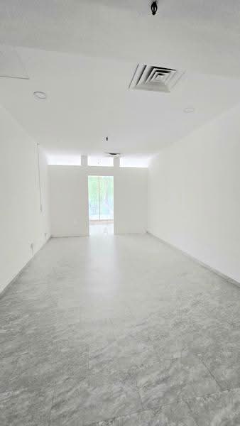 Katong Shopping Centre, 865 Mountbatten Road, East Coast / Marine Parade, 366 sqft, Other Retail For Sale, by Jolene Yang, 500284457 - Interior - CommercialGuru.com.sg