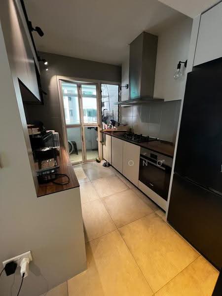 10A Boon Tiong Road, 10A Boon Tiong Road, Alexandra / Commonwealth, 3 Bedrooms, 990 sqft, HDB Flat For Sale, by Alvin Ong, 500284475 - Kitchen - PropertyGuru.com.sg