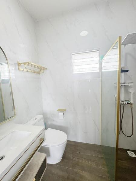 109C Canberra Walk, 109C Canberra Walk, Sembawang / Yishun, 3 Bedrooms, 1,011 sqft, HDB Flat For Sale, by Lewis Ho, 500284480 - Bathroom - PropertyGuru.com.sg