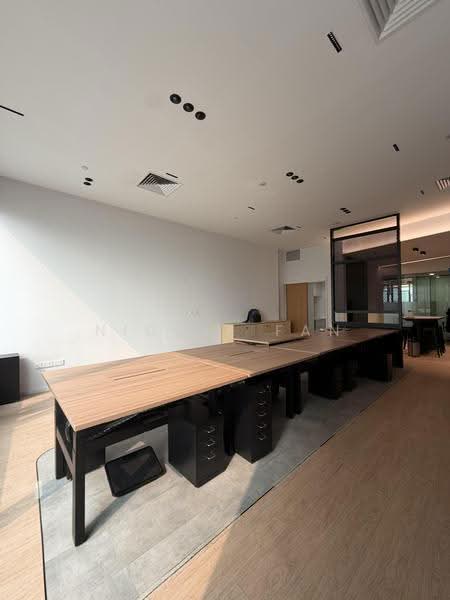 The Central, 6 Eu Tong Sen Street, Boat Quay / Raffles Place / Marina, 872 sqft, Office For Rent, by Nicole Fan, 500284482 - CommercialGuru.com.sg