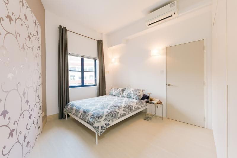 Nineteen Shelford, 19 Shelford Road, Newton / Novena, 1 Bedroom, 657 sqft, Condominium For Sale, by Ron Lim, 500284483 - Bedroom - PropertyGuru.com.sg
