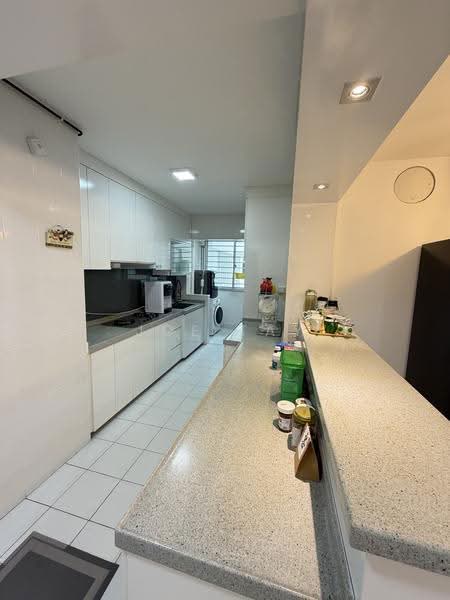 183B Boon Lay Avenue, 183B Boon Lay Avenue, Boon Lay / Jurong / Tuas, 3 Bedrooms, 1,206 sqft, HDB Flat For Sale, by Joe Tay, 500284524 - Kitchen - PropertyGuru.com.sg