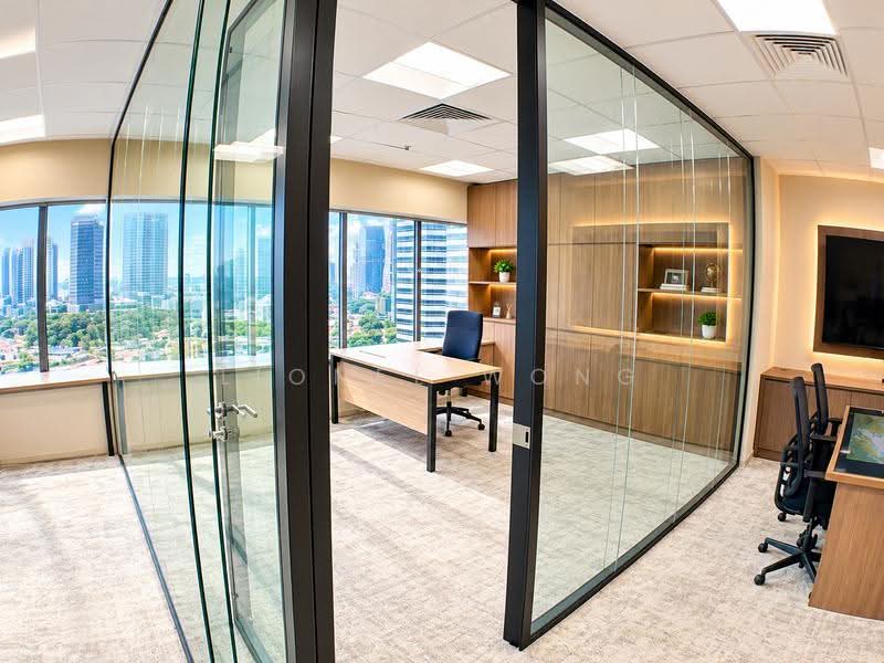 The Plaza, 7500A Beach Road, Beach Road / Bugis / Rochor, 829 sqft, Office For Sale, by Lionel Wong, 500284529 - CommercialGuru.com.sg