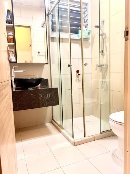 7 Boon Keng Road, 7 Boon Keng Road, Balestier / Toa Payoh, 3 Bedrooms, 1,152 sqft, HDB Flat For Sale, by Toh Doris, 500284538 - Bathroom - PropertyGuru.com.sg