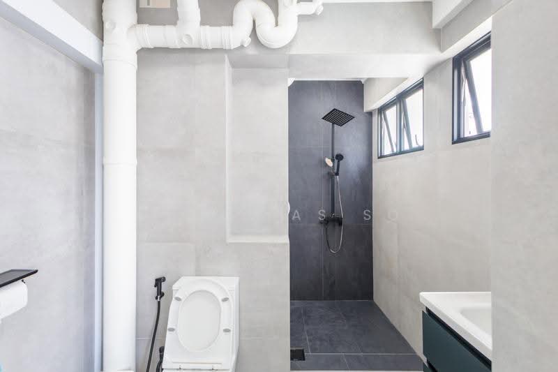 865 Tampines Street 83, 865 Tampines Street 83, Pasir Ris / Tampines, 3 Bedrooms, 1,119 sqft, HDB Flat For Sale, by Matthias So, 500284543 - Bathroom - PropertyGuru.com.sg
