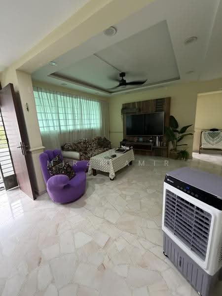 413 Saujana Road, 413 Saujana Road, Dairy Farm / Bukit Panjang / Choa Chu Kang, Room Rental, 100 sqft, HDB Flat For Rent, by Mirza Amir, 500284546 - Living Room - PropertyGuru.com.sg