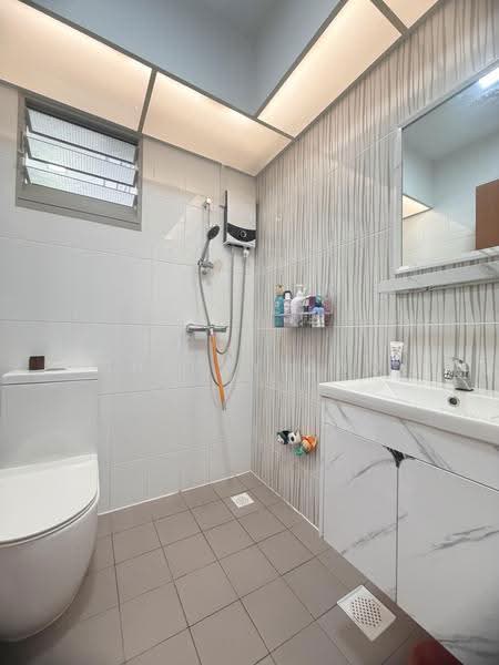 494G Tampines Street 45, 494G Tampines Street 45, Pasir Ris / Tampines, 2 Bedrooms, 721 sqft, HDB Flat For Sale, by Sherry Ang, 500284555 - Bathroom - PropertyGuru.com.sg